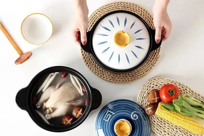 厨房老司机的秘诀！热的均匀、煮肉易烂、炖菜入味的高颜值砂锅，一锅带你重温儿时美味