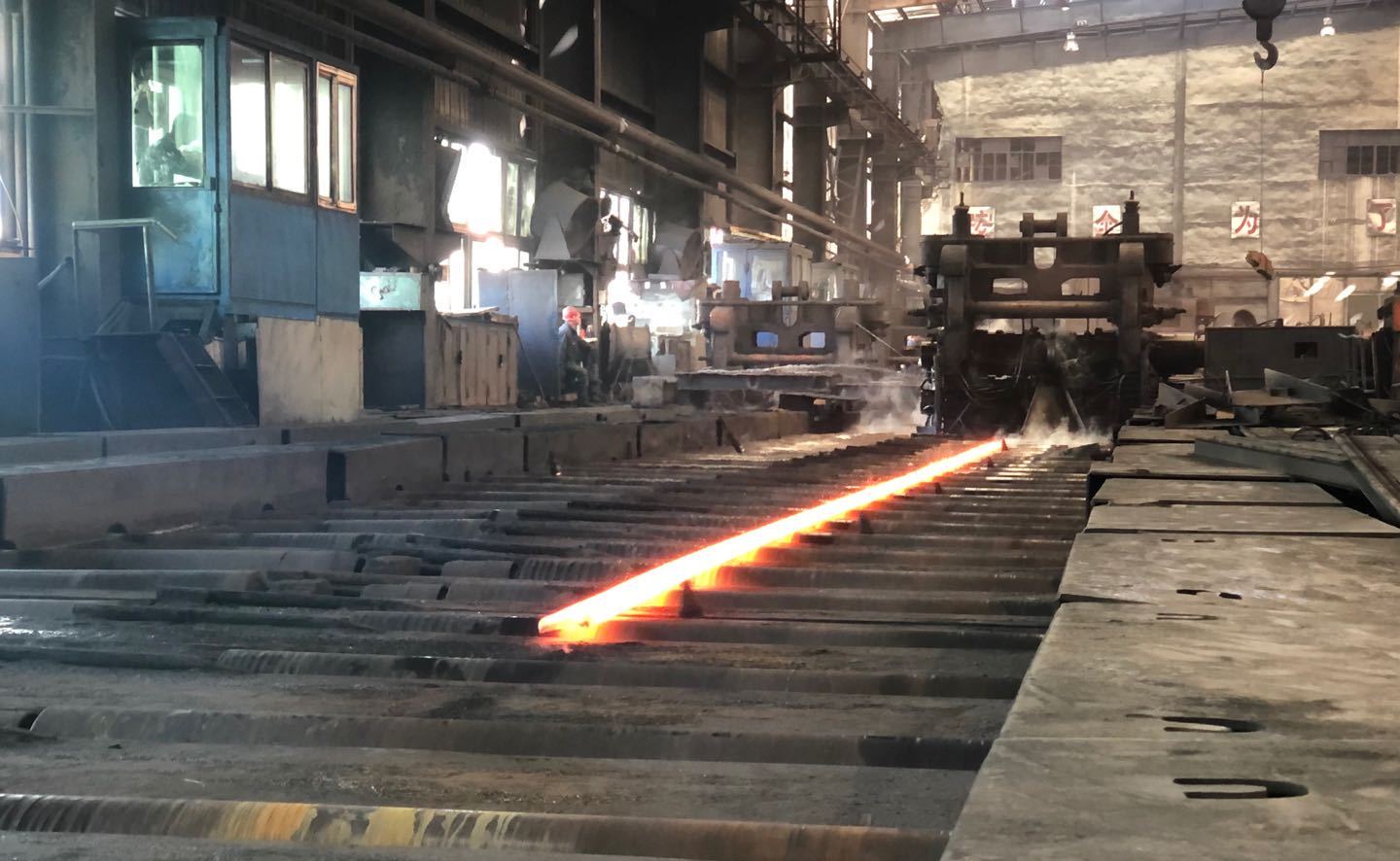 闉嶅北琛′笟姹借溅鏂版潗鑲′唤鏈夐檺鍏徃,闉嶅北琛′笟姹借溅鏂版潗