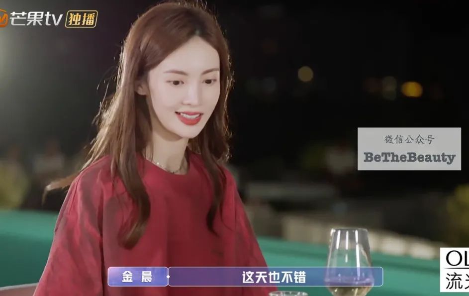 甜妹不如御姐斩男？颜值差不多，为何只有她撩汉总爆好感？