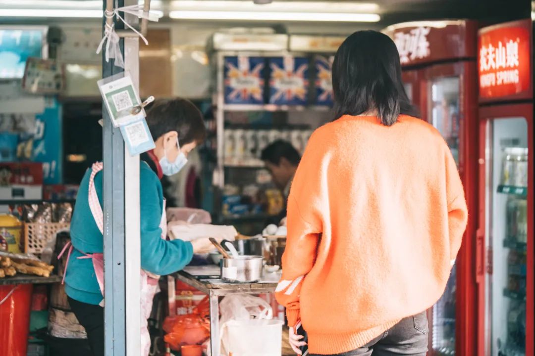 已经失传的小吃,温州开了30年的饭团小摊