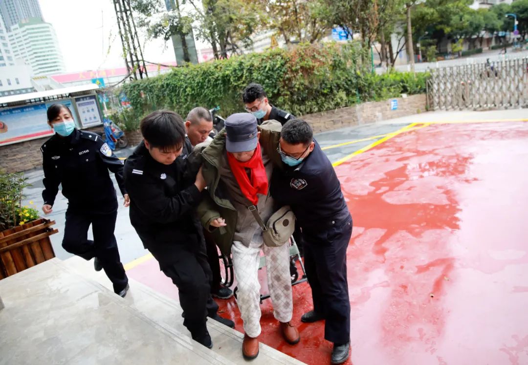 昆明官渡公安综合服务站投入使用,昆明市公安综合服务站