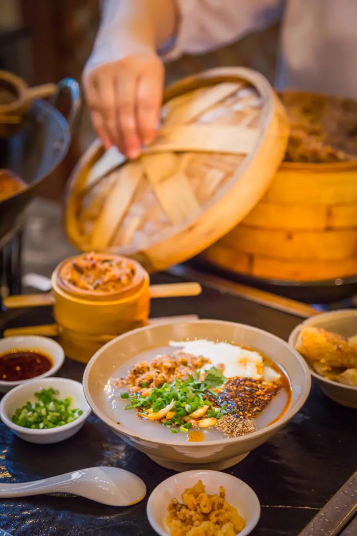 乐山峨眉山泡温泉,峨眉冬天泡温泉攻略