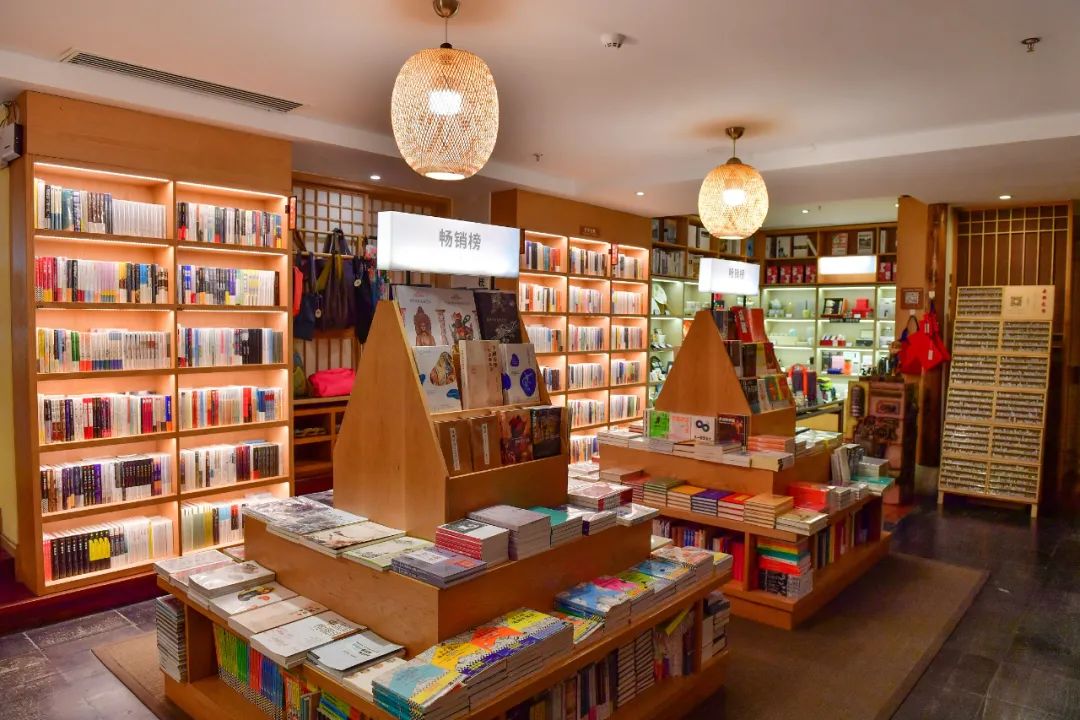 上海分店最多的民营书店,5年营业额翻了50倍