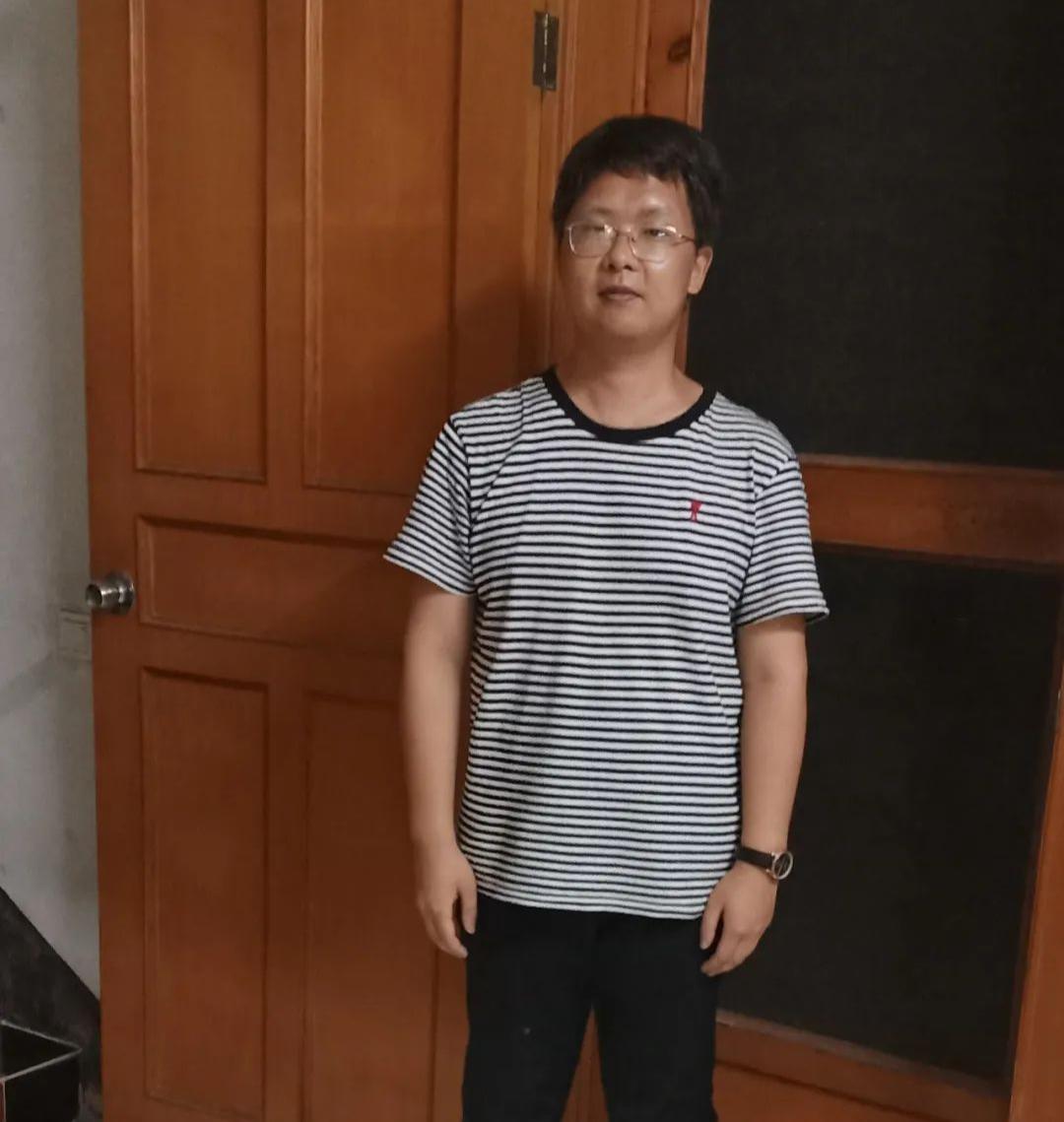 向优秀青年看齐,向优秀的人才们看齐的表现