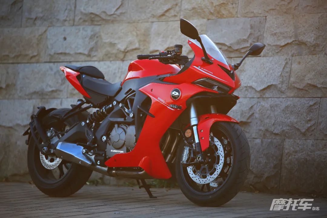 qjmotor新赛600超跑版评测,qjmotor赛600标准版和超跑版区别