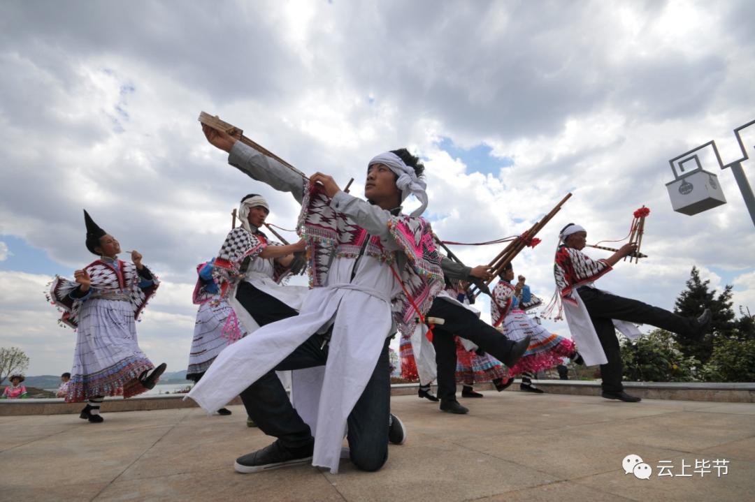 贵州威宁县苗族歌舞,威宁县春节苗族歌舞