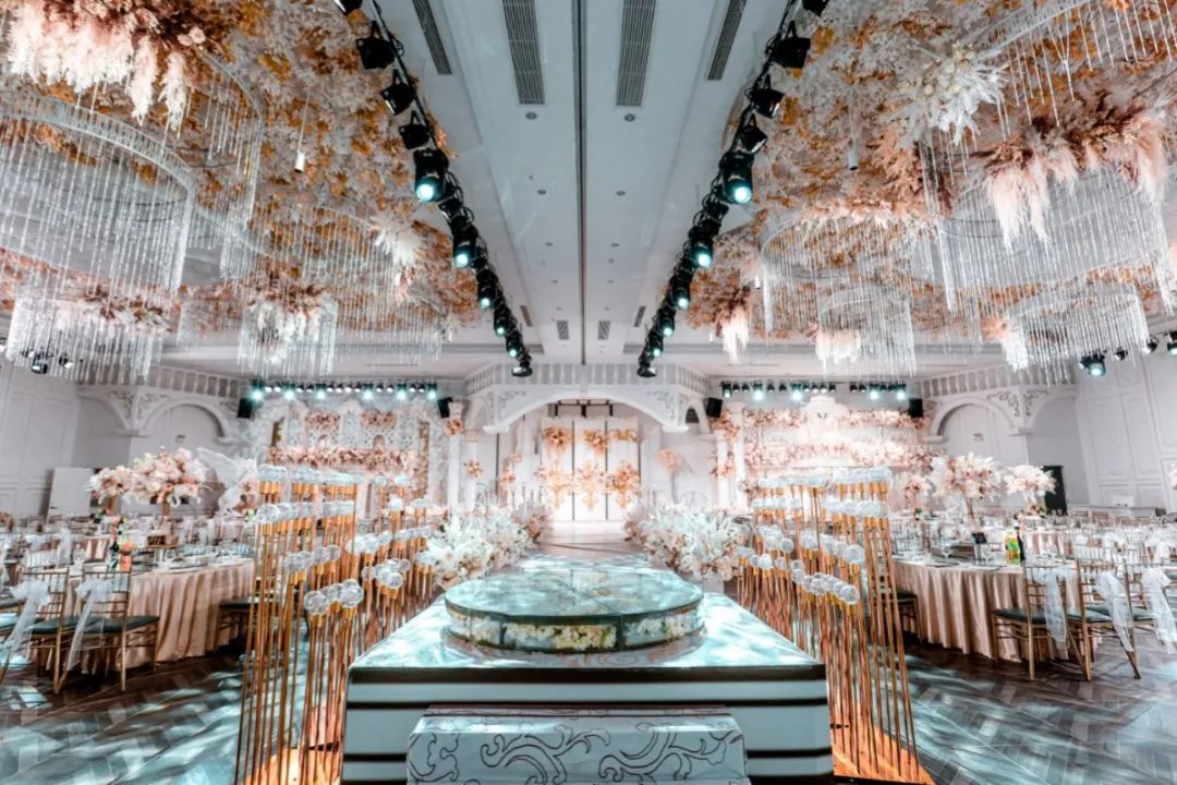 旧仓库改造网红打卡地,老厂房打造成网红打卡地