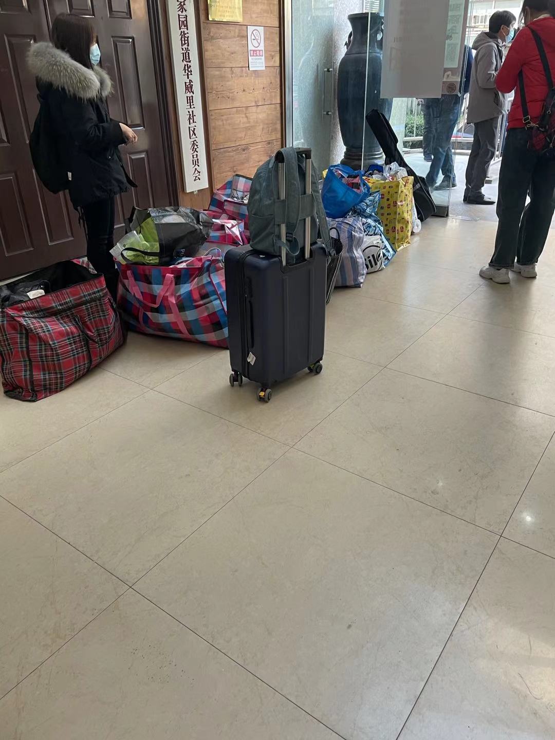 丰台一居民楼发生火灾,北京海淀居民楼发生火灾