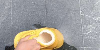穿着舒服加绒防雨鞋,冬季慵懒风鞋防水