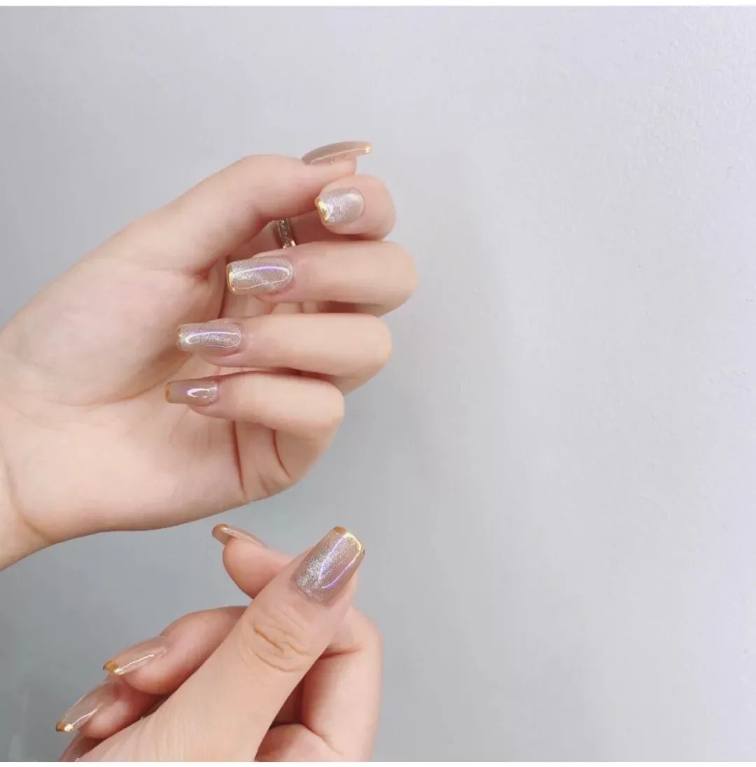 简单款美甲显手白高贵冬天,这100款秋冬美甲也太好看了吧