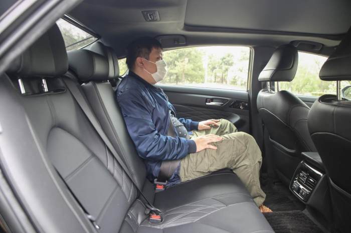 亚洲龙评车主测2.5燃油豪华版,2023款亚洲龙车主真实感受