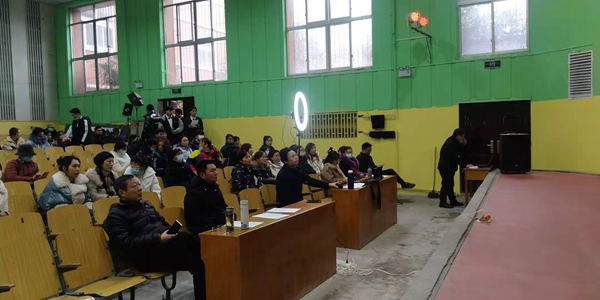 南阳市宛城区油田第一中学简介,南阳市油田一中高中部