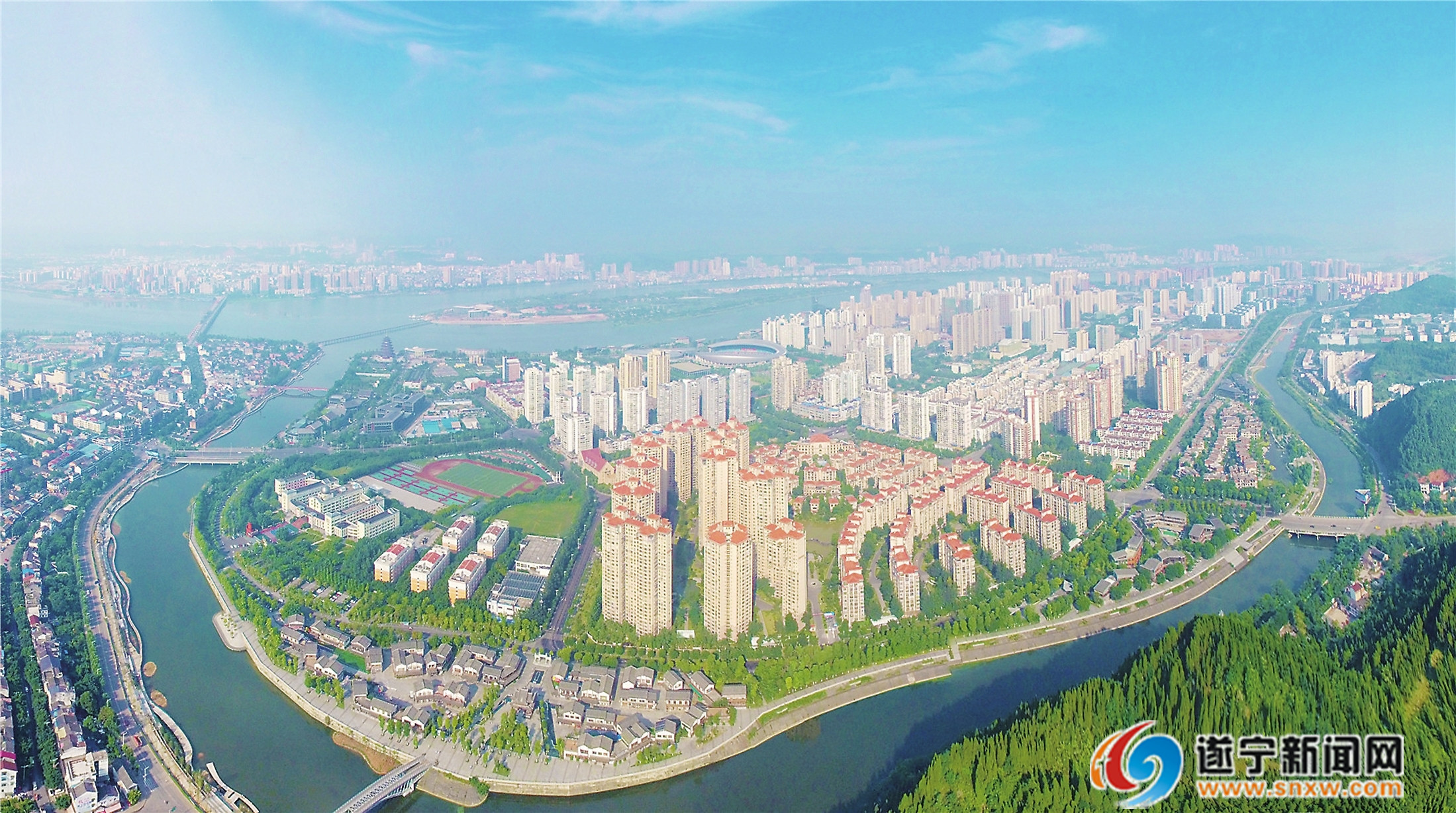 满怀希望勇毅前行,在新的一年里凝心聚力砥砺奋进