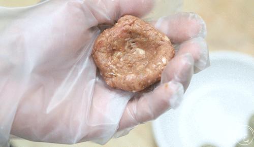 淮海路上10m²！连座位也没有的店，专卖香港“彩色点心”