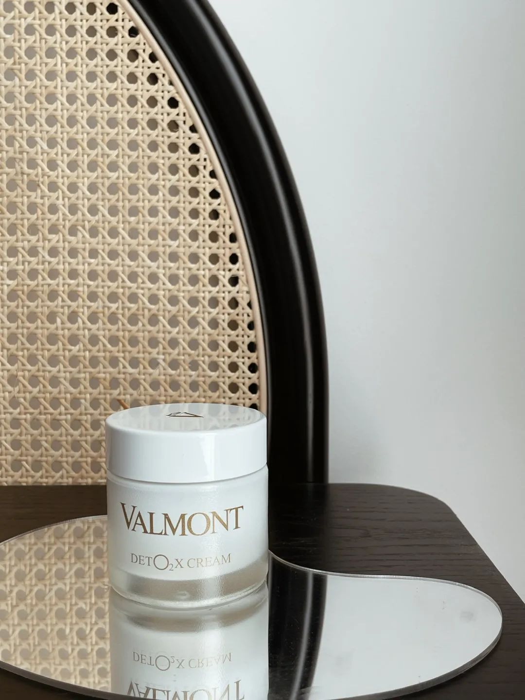 护肤爱用品推荐分享,护肤分享今日份美妆穿搭