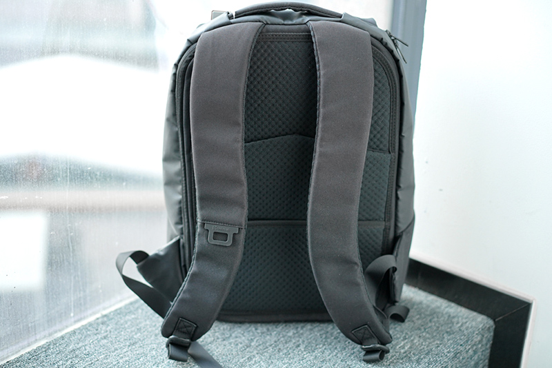 一加旅行者背包,一加城市旅行者背包