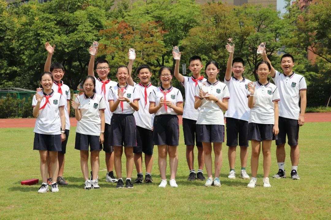 为这些优秀的孩子们点赞,为八中的孩子点赞