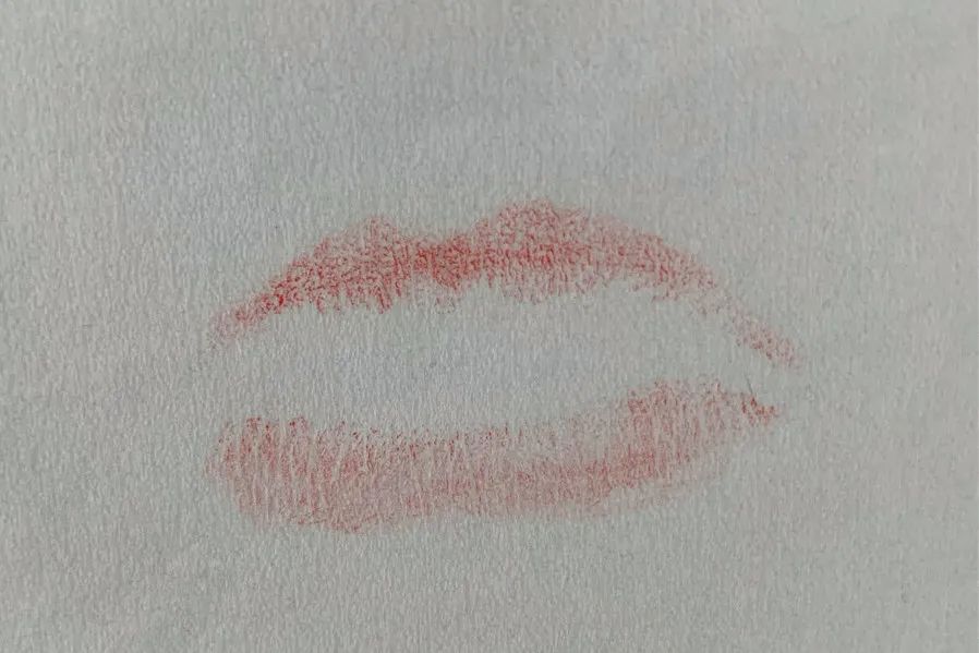 凭借不老神颜抢到男神45岁却难逃变老变丑的命运她到底做错了什么？