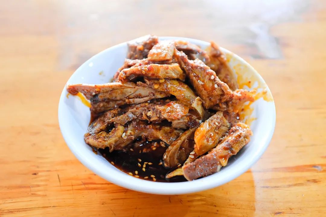 满地都是30年老店，温江真是太吓人了