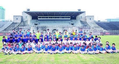 校园运动会获奖名单,校园运动会荣誉榜