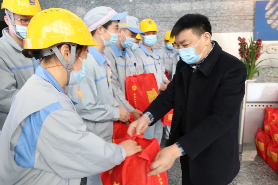 就地过年也快乐,就地过年也同样精彩