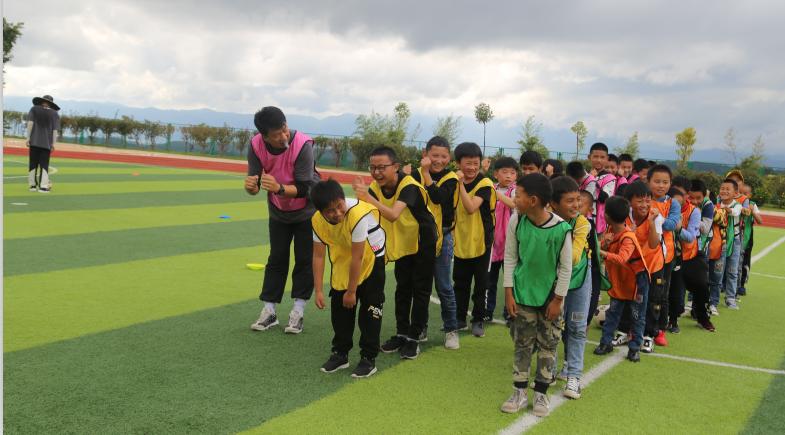 做孩子们的“圆梦人”!看上海师大、西安科大、青海师大的扶贫故事|教育脱贫攻坚微视频接力㉖