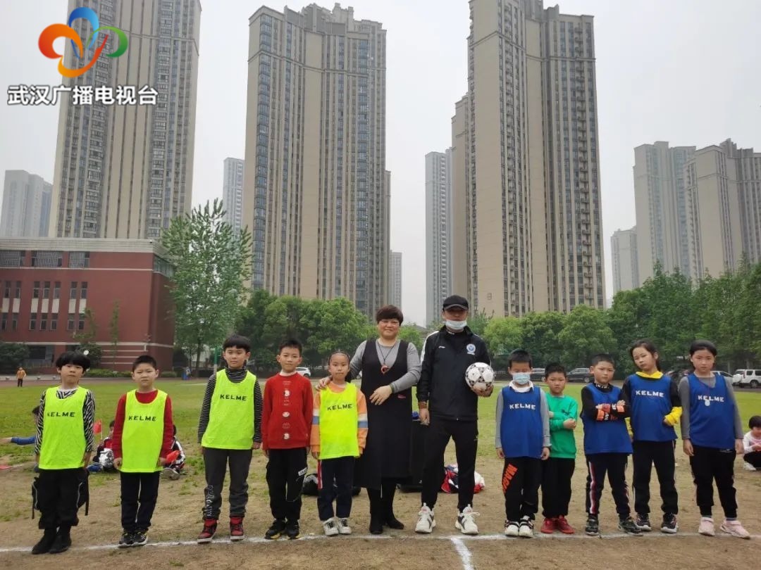 中国女足晋级奥运会，汉阳的铿锵小玫瑰们坐不住了