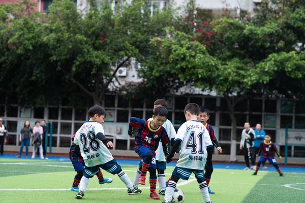 德阳第一届旌城杯足球比赛小学,德阳市小学足球比赛视频