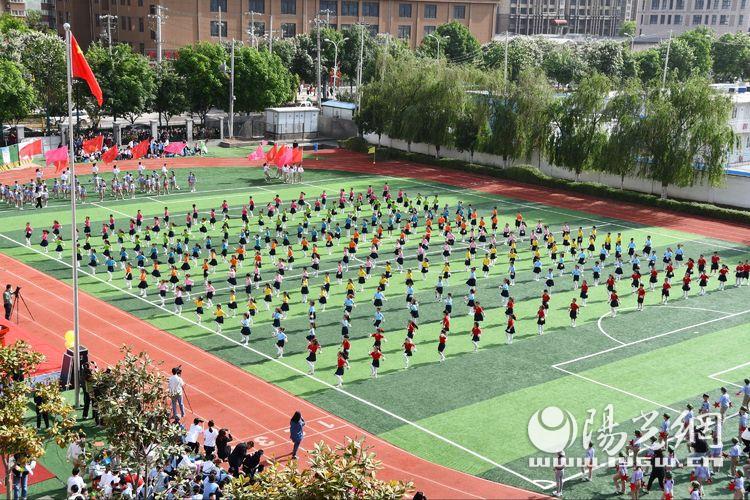 浐灞第二十小2024运动会开幕式,浐灞18小学运动会开幕式