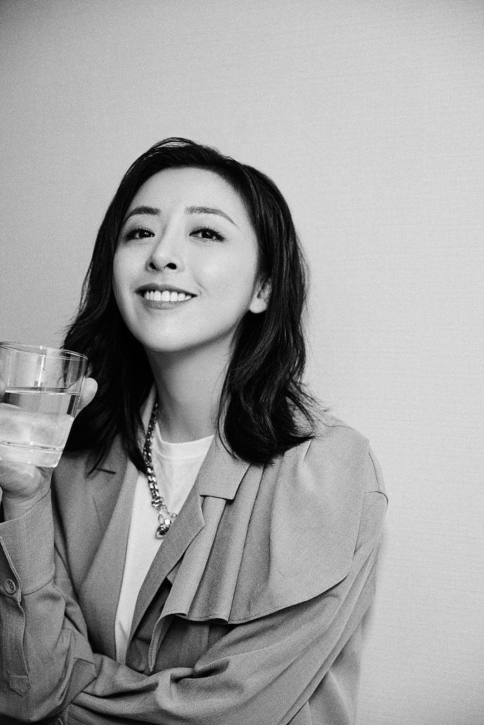 黄小蕾现身太有女人味了,黄小蕾追大张伟听姐说完整版