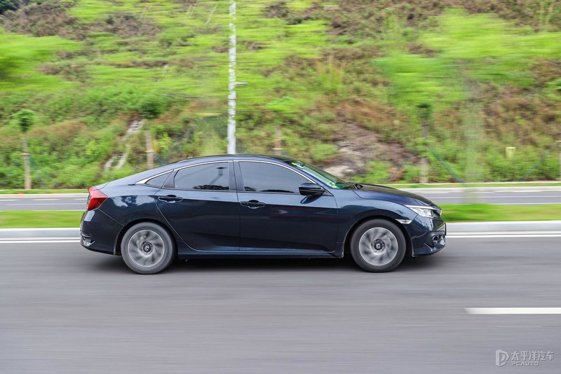 这款贴着吉利logo的“沃尔沃”，凭什么能挑战思域？