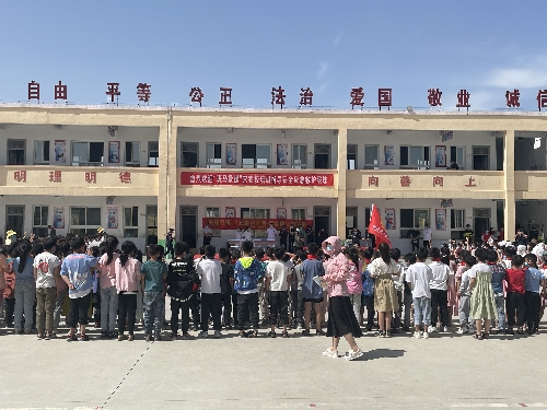 李口镇河道护坡施工,李镇河道安全防护网