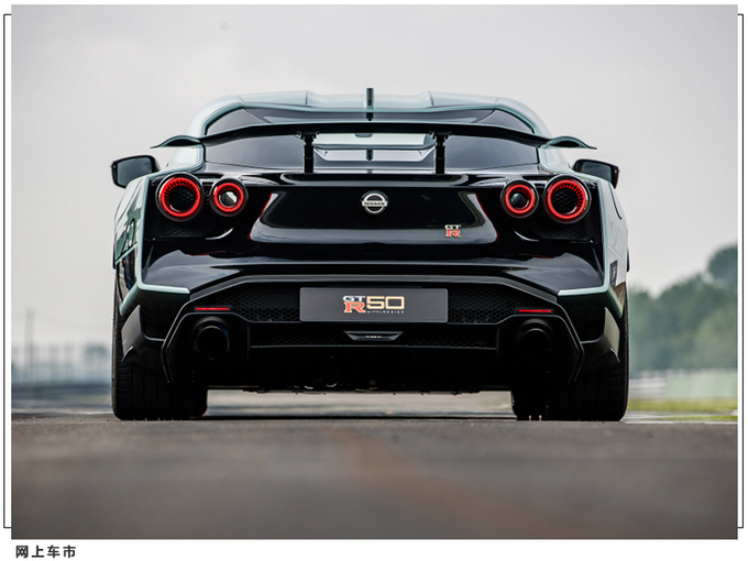 日产新款gt-r实车曝光,日产最新概念款gtr