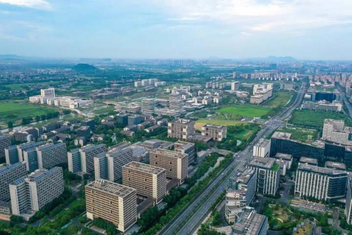 杭州余杭区经济怎么样,浙江省杭州市余杭区怎么样