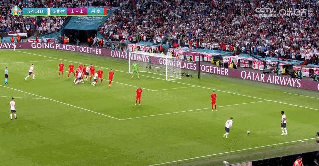 欧洲杯半决赛斯特林造点球,斯特林欧洲杯头球