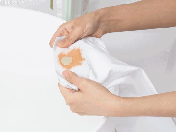 用苏打粉怎么去除发黄的白色衣服,白色衣服发黄有顽固污渍怎么处理