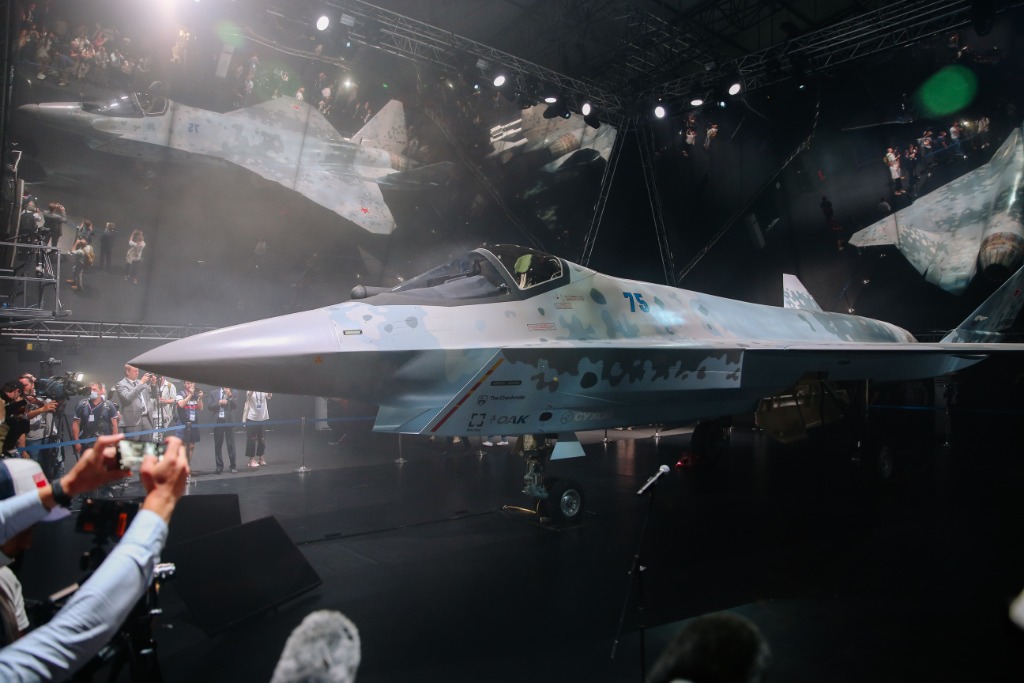 瞄准国际市场俄罗斯推出“白菜价”新型五代战机