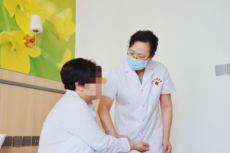 淄博莲池妇婴医院：女性健康美学开启幸福密码