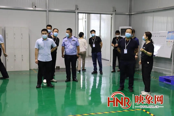 疫情防控一线警务人员慰问,五一慰问疫情防控一线执勤民警