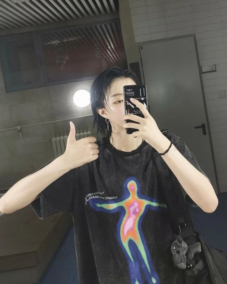 运动员都这么会选腕表了吗,中国运动员穿什么品牌衣服