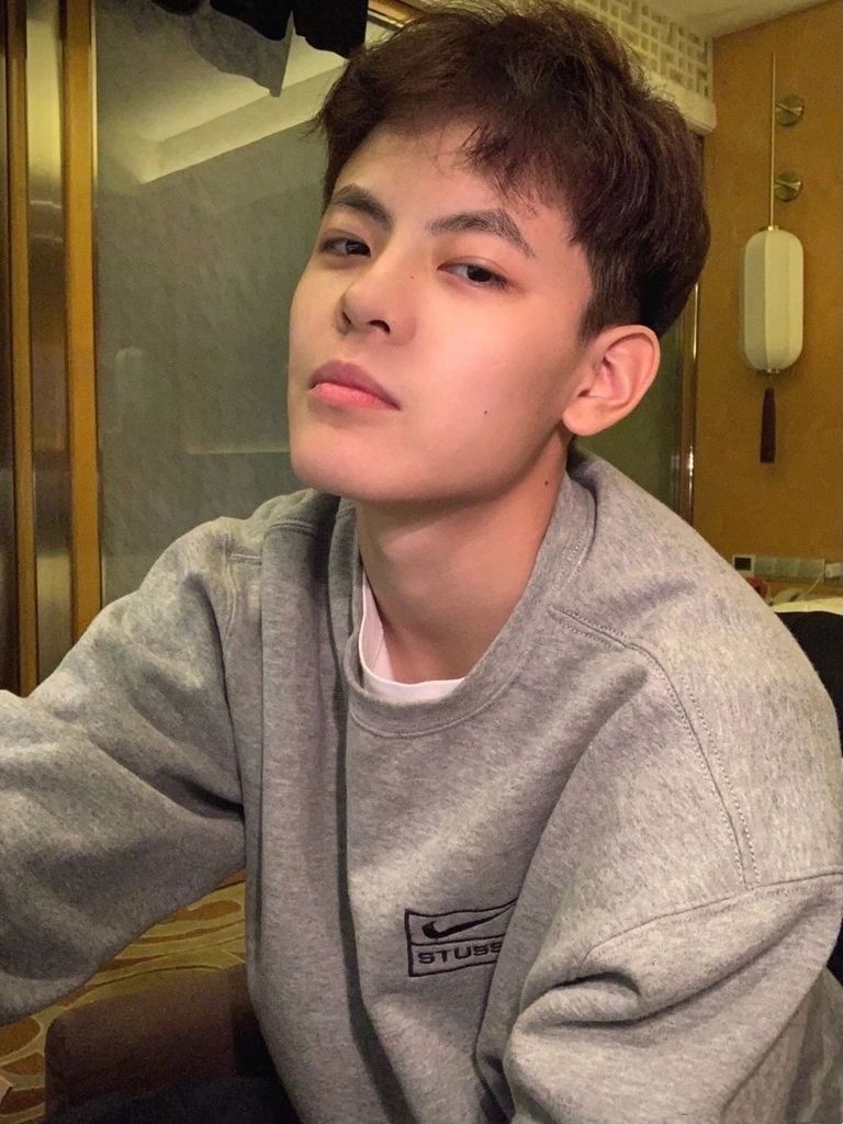 运动员都这么会选腕表了吗,中国运动员穿什么品牌衣服