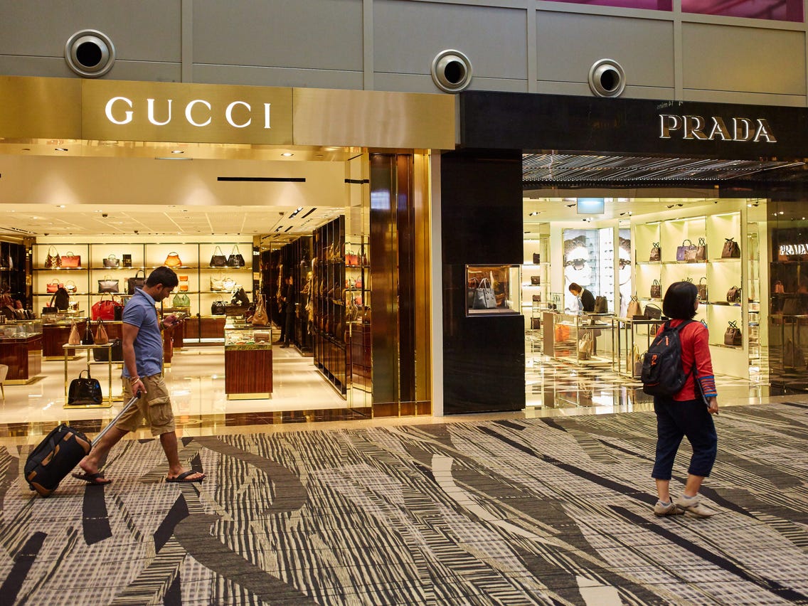 奢侈品代购电商,国内第一个奢侈品电商