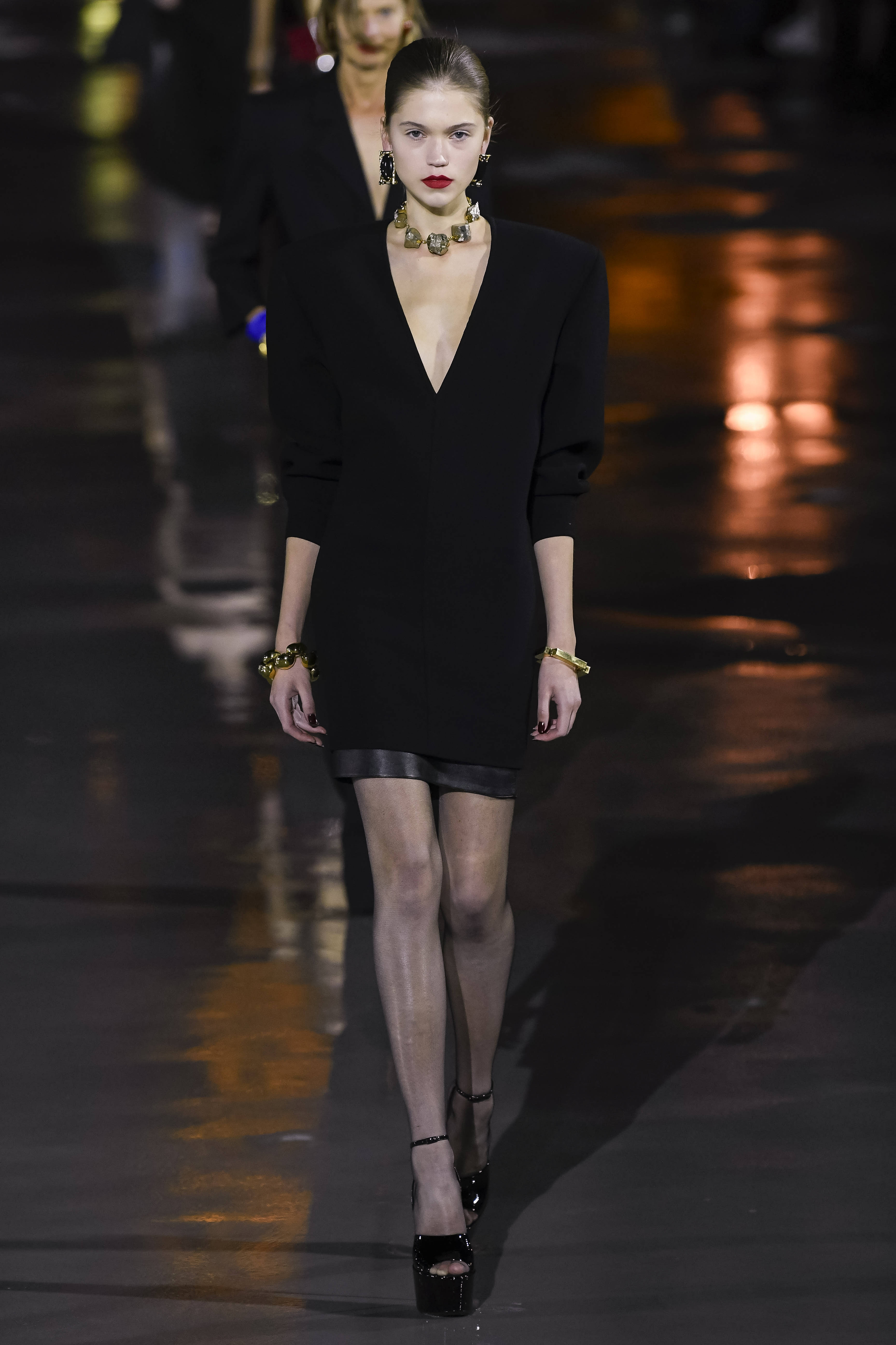 巴黎时装周圣罗兰,巴黎时装周圣罗兰2015