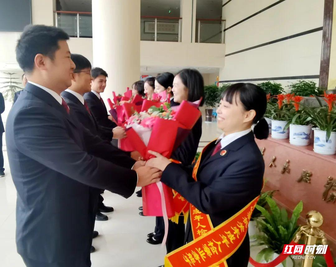 省检察机关标兵能手,检察院多人被评为先进能手标兵