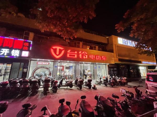 雅迪电动车和立马电动车比较,雅迪绿源新日小牛爱玛台铃哪个好