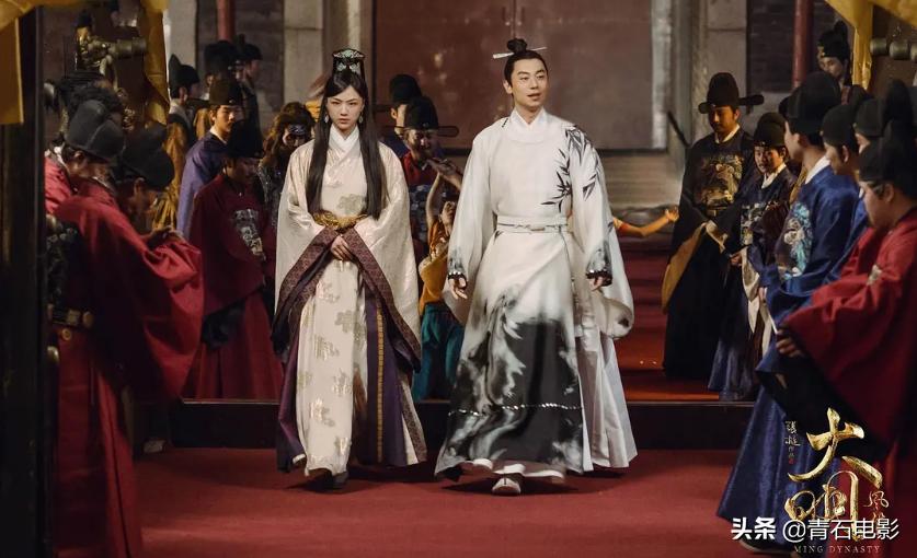 邓家佳从小演到大,邓家佳演小女孩