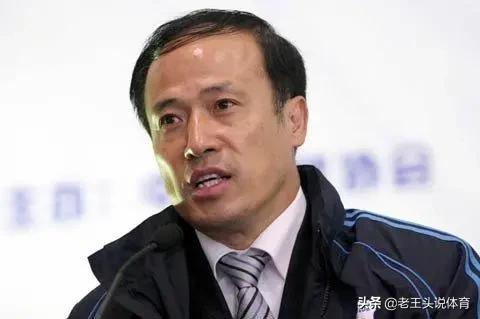 02年世界杯孙继海踢哪边后卫,孙继海在世界足坛的地位