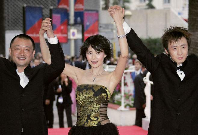 高圆圆褪去青涩依旧是大家的女神,高圆圆凭什么成为国民女神