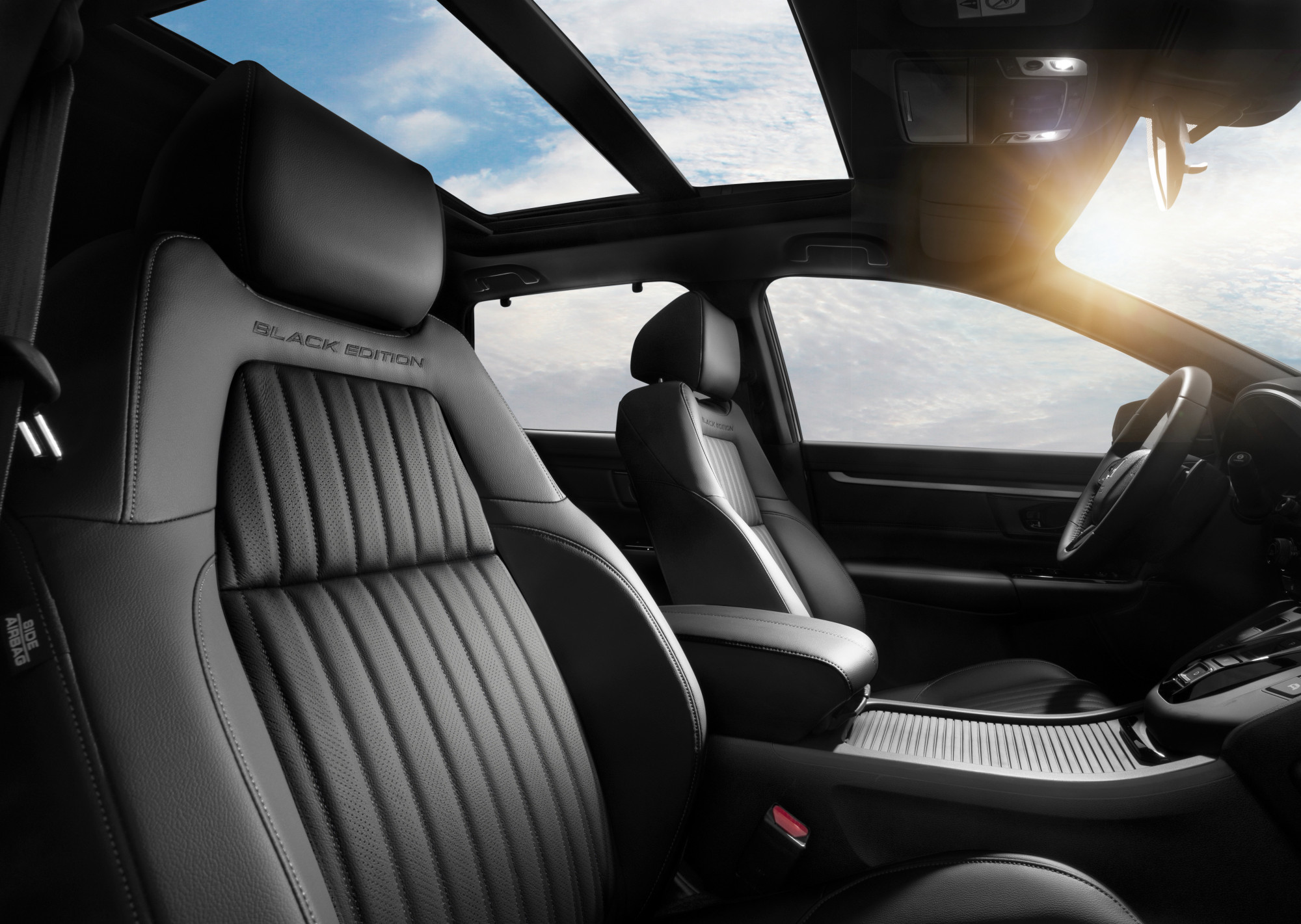 本田皓影和宝马x3哪个好,皓影和宝马x3