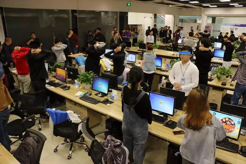 各种各样首饰的价格,各种特别贵的饰品